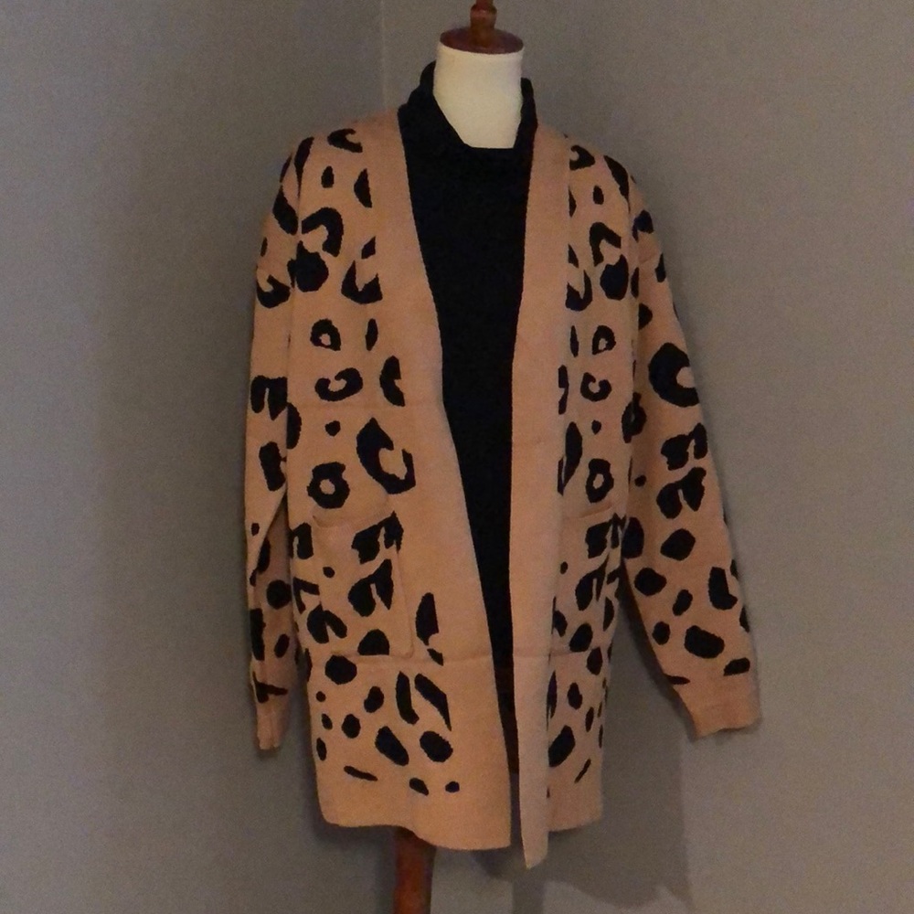 Leopard cardigan!